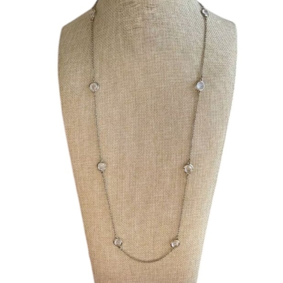 Banana Republic - Picture 2 of 5